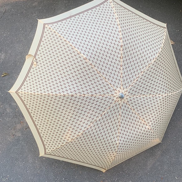 VINTAGE CHANEL UMBRELLA - Picture 5 of 7
